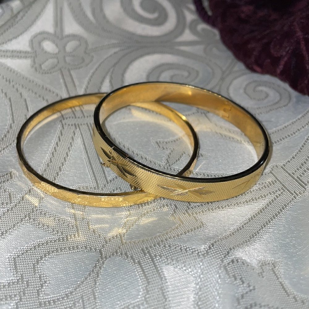 Two gold tone bracelets: one is vintage hinged & other is Monet faceted bangle - Picture 2 of 13